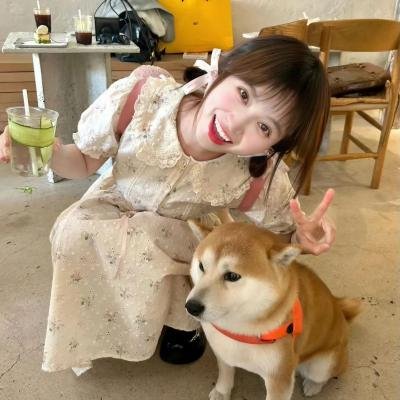 面对我